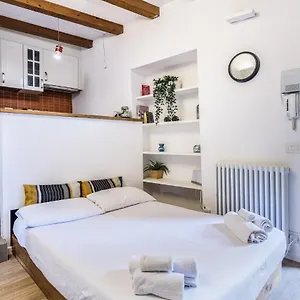 Secret Navigli Apartment Milan