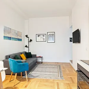 Design And New Flat In Navigli District Appartement