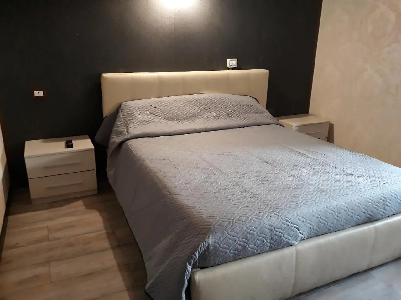 Sira House Milano Hotel